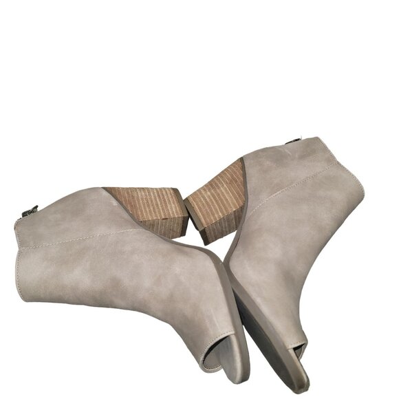 Rampage Darrow Women's Peep Toe Chunky Stacked Block Heel Zipper Ankle Boot Size - Picture 7 of 8